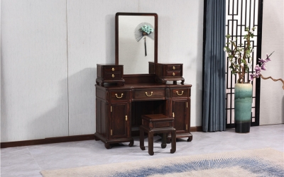 明式梳妝臺